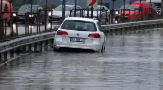 İstanbul'da Şiddetli Yağış! Beykoz'u Sel Aldı