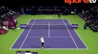 Yeniden Azarenka!