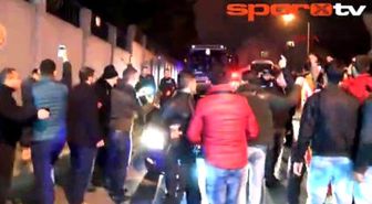 Galatasaray Kafilesi Florya'ya Vardı!...