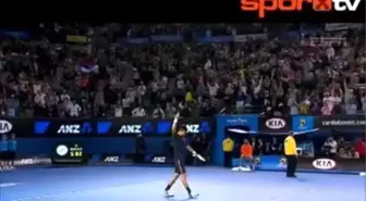 Novak Djokovic Ecel Terleri Döktü!