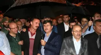 Şırnak'ta Şehit Olan Polis Memuru Yıldırım'ın Cenazesi Memleketi Trabzon'a Getirildi