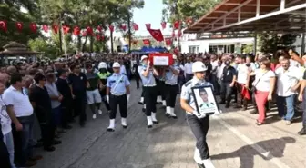 Şehit Polisin Antalya'daki Evinde Yas Var (2)