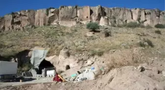 Nevşehir'de Kuyuya Define Aramaya Giren 3 Kişi Metan Gazından Öldü (2)