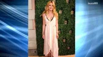 Former 'My Own Worst Enemy' Star, Bella Thorne, Live Tweets Flight Delay İssues