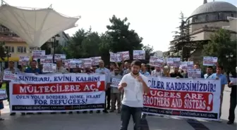 Sınırları, Evini, Kalbini Mültecilere Aç' Çağrısı