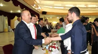 Mevlüt Çavuşoğlu, Memleketi Alanya'da Bayramlaştı