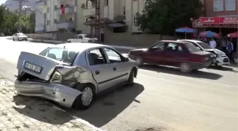 Trafik Kazası: 5 Yaralı