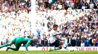 Manchester City, Tottenham'a 4-1 Yenildi