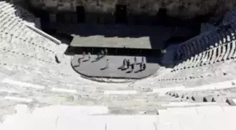 Restorasyon Faciası! Aspendos Antik Tiyatrosu'na 'Mutfak Mermeri' Döşendi