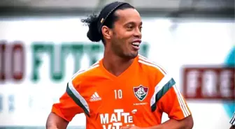 Fluminense Ronaldinho'nun Sözleşmesini Feshetti