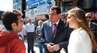 İzmir'de MHP'li Adaylardan Zeybekli Start