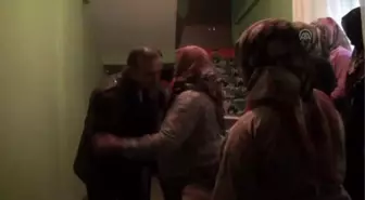 Irak'ta Alıkonulan İşçilerin Yurda Dönmesi - İşçi Recep Tekin, Ailesine Kavuştu