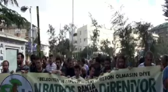 Büyükçekmece'de 'Ağaç Kesimi' Protestosu, 'Fidan Dikme' Arbedesi...