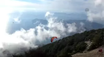 Yamaç Paraşütü Eğitiminde Dünyanın Tercihi 'Babadağ'