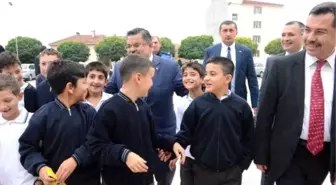 Bilecik Belediyesi Bu Sene de Çocukları Unutmadı