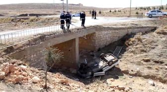 Otomobil Köprüden Düştü: 1 Ölü, 1 Yaralı
