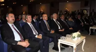 Bakan Şimşek: 'Biz Demokrasi, Hak, Özgürlükleri İyileştirirken Bazıları da Türkiye'yi Bölme...
