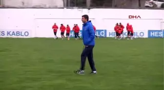 Trabzonspor'da Şota'nın Milli Ara Sıkıntısı