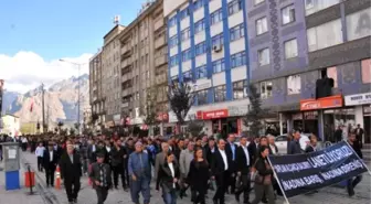 Ankara'daki Patlama Hakkari'de Protesto Edildi