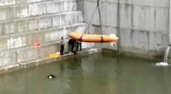 Barajda Kaybolan İşçiyi Arama Çalışmaları Sürüyor