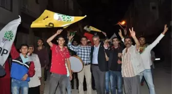 Hdp Milletvekili Adayları Nizip'i Ziyaret Etti