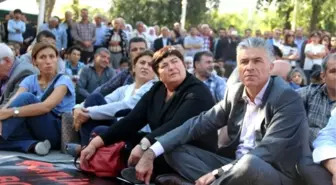 Hdp Seçim Minibüslerini Siyah Bezle Kapattı