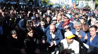 Ankara'daki Bombalı Saldırıya Van'da Protesto