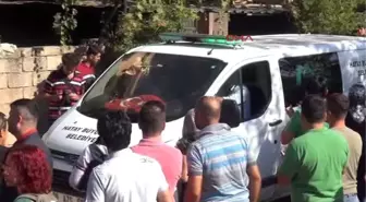 Hatay Patlamada Ölen Necla Duran, Son Yolculuğuna Gelinlikle Uğurlandı