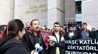 İstanbul Adalet Sarayı'nda Avukatlardan Ankara Protestosu