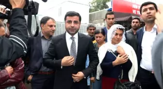 Demirtaş: Koruması Gereken Devlet Pişkin Pişken Sırıtıyor