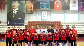 İzmir'de Futsal Heyecanı