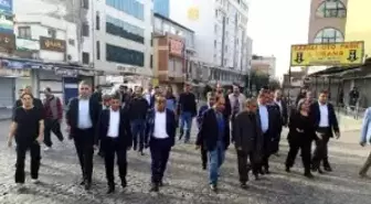 Polis Eşliğinde Sokağa Çıkma Yasağı Bulunan Sur İlçesi'ni Gezdiler