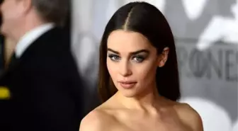 Emilia Clarke, Yaşayan En Çekici Kadın Seçildi