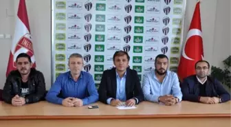 İnegölspor'un Yeni Teknik Direktörü Taşkın Güngör