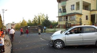 Öğrenci Servisi Takla Attı: 10 Yaralı
