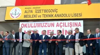 Aliya İzzetbegoviç Mesleki Teknik ve Anadolu Lisesi Açıldı