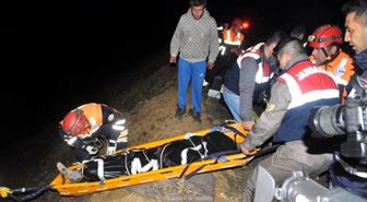 Otomobiliyle Uçuruma Yuvarlandı, Cesedini Kız Arkadaşı Buldu