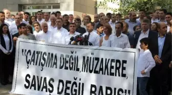 Diyarbakır'da 'Barış' Çağrısı Yapan 750 Stk Beyaz Güvercinler Uçurdu