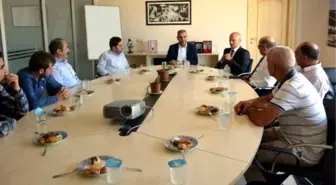 AK Parti Milletvekili Adayı Kaya, Sanayicilerden İktidar İçin Destek İstedi