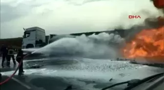 Nusaybin'de Yakıt Yüklü Tanker Yandı: 1 Yaralı