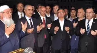 TBMM Başkanı Yılmaz Sivas'ta Ziyaretlerde Bulundu (2)