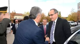 Bakan Aşçı: Tavuklarınızı Yemleyin, İneklerinizi Sulayın, Azıcık Atıştırın, Oyunuzu Kullanın