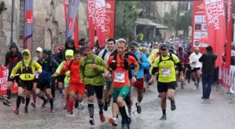 The North Face Kapadokya Ultra Trail Koşusu Yağmur Altında Başladı