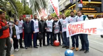 CHP'lilerden Derbi Öncesi Passolig Eylemi...