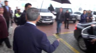 Eski Başbakan Yardımcısı Arınç