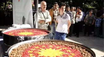 Cumhurbaşkanlığı Antalya'da Aşure Dağıttı