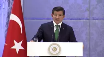 Davutoğlu: 'Ekonomide Eğer Siyasi İstikrar Olmazsa, Geri Gitmeye Başlarız'