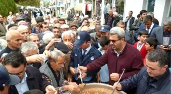 Turhal'da Aşure İkramı