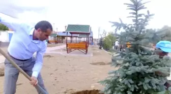 Kaymaklı'da Taziye Evi Çevre Düzenlemesi Tamamlandı
