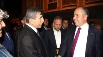 AK Parti'li Dalkılıç: 'Cumhuriyeti Korumaktan Bahsedenler Önce Cumhurbaşkanı'na Saygı Duymalı'